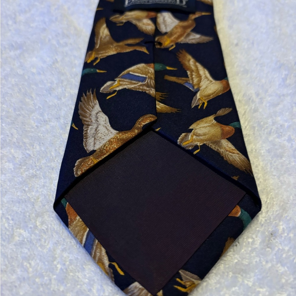 Brand New Stylish Mallard Duck Tie By LANDS END - Picture 3 of 4